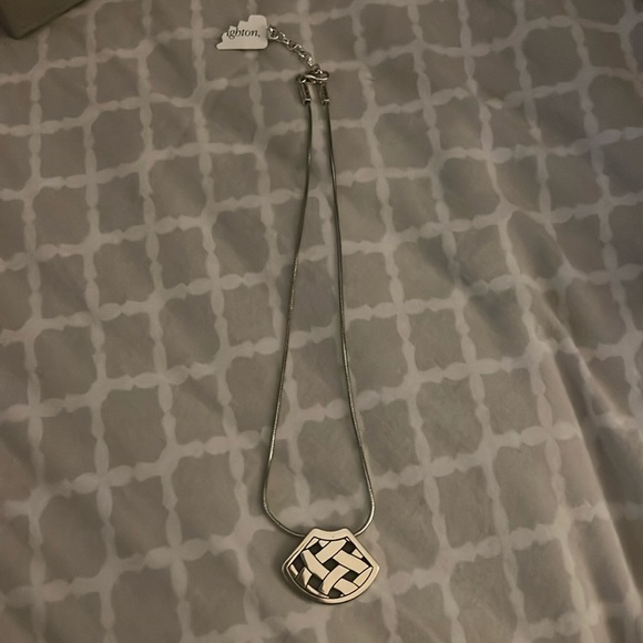 Brighton Necklace. Via Veneto - Picture 1 of 2